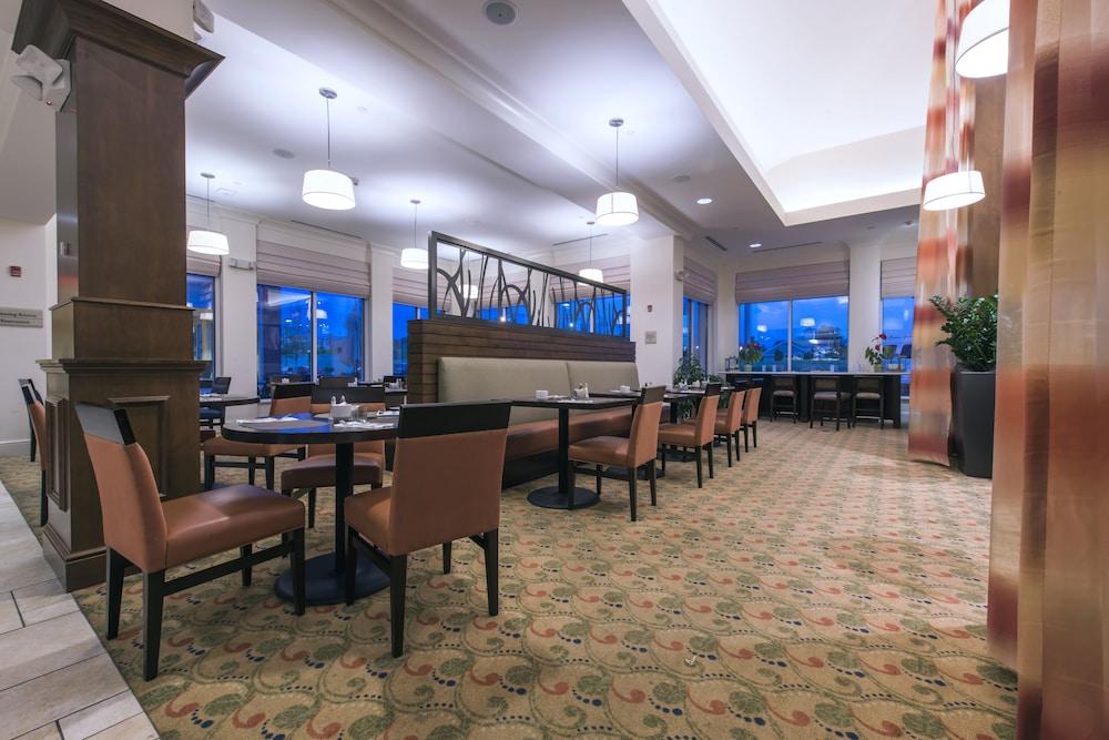 Hilton Garden Inn Devens Common Экстерьер фото