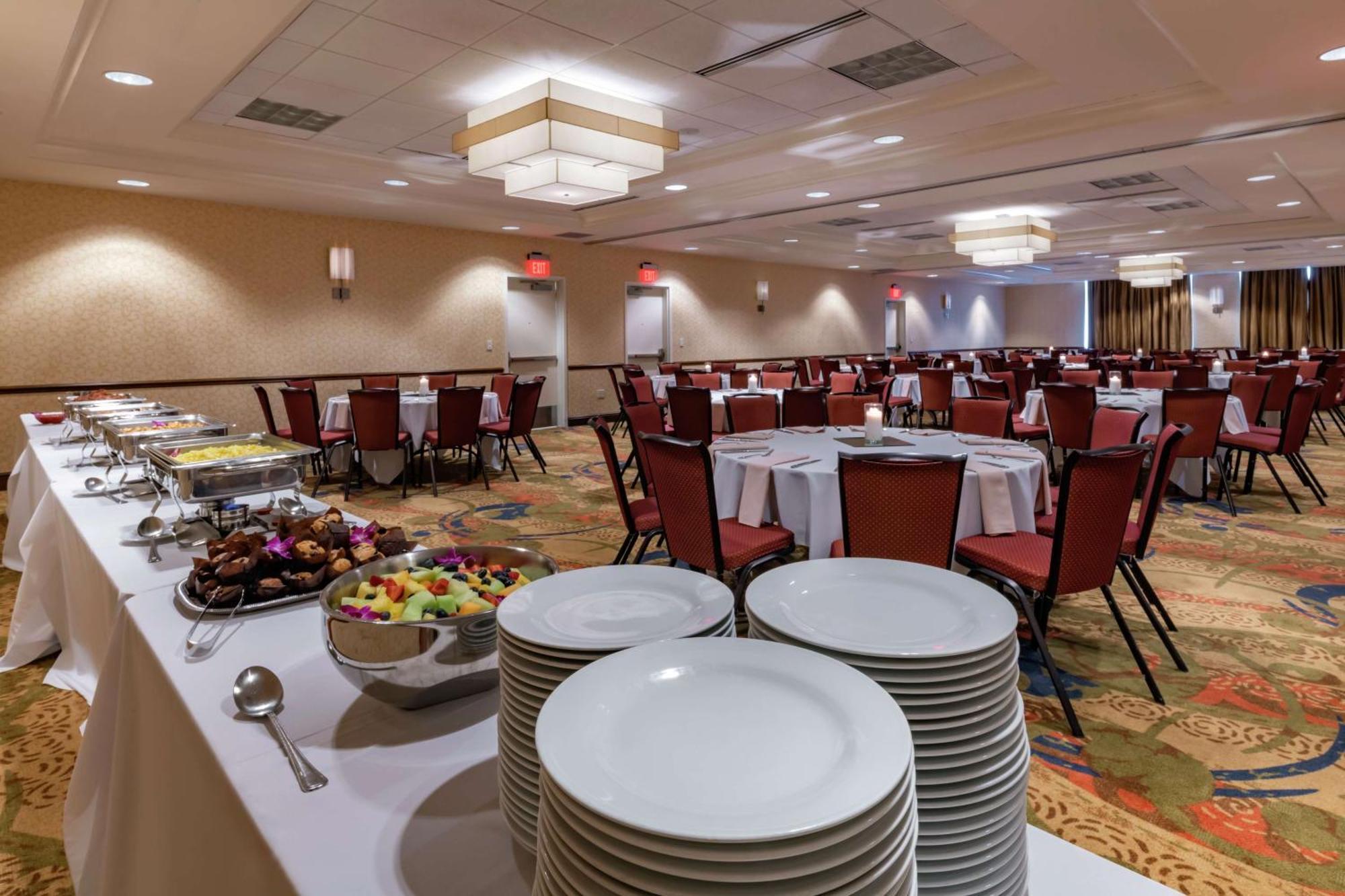 Hilton Garden Inn Devens Common Экстерьер фото