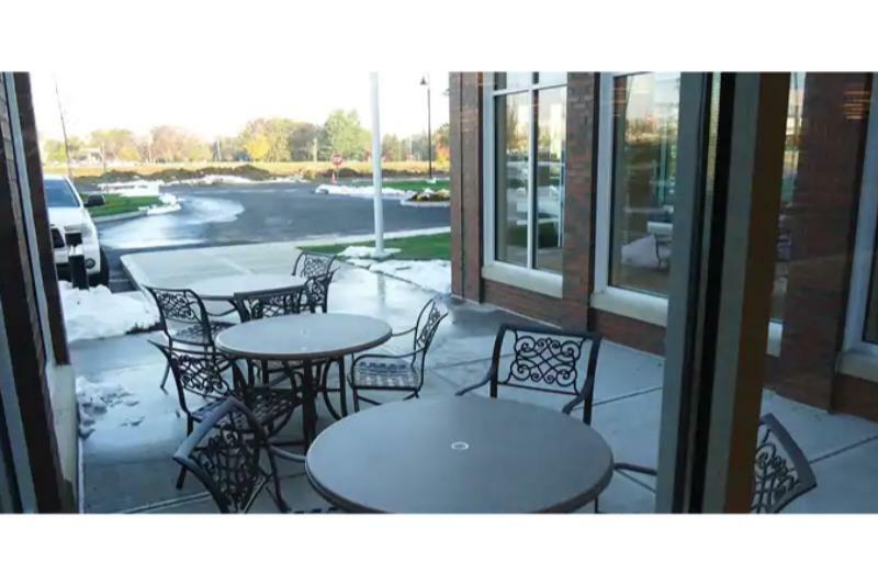Hilton Garden Inn Devens Common Экстерьер фото
